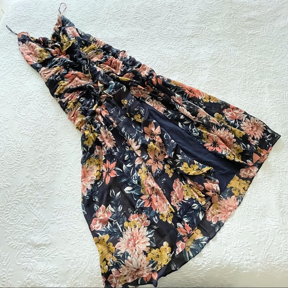 NWOT Lulu’s Stunning Soiree Navy Blue Floral Print Ruched Midi Dress - Picture 5 of 16